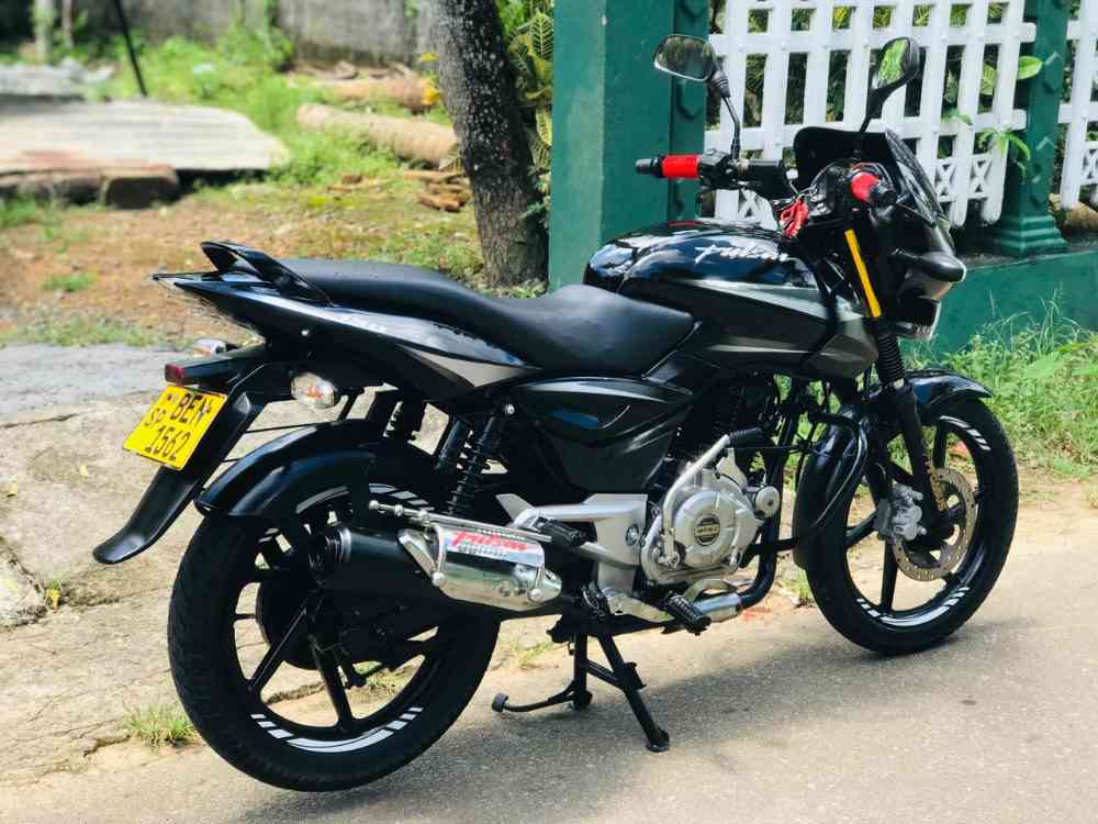 Pulser 150