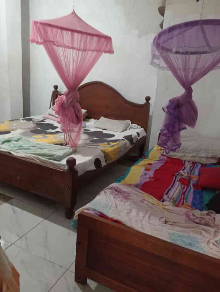 Two shared rooms for rent